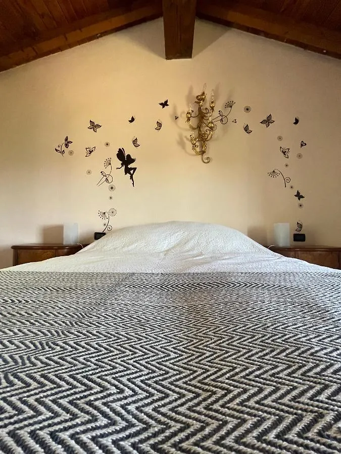 Villa Doubledot Piane di Montorio Bed & Breakfast